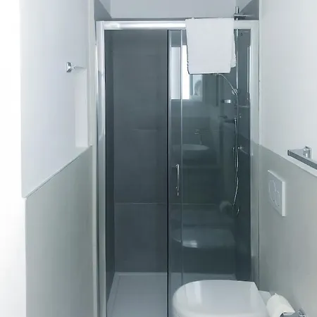 Alba アパートホテル カットーリカ